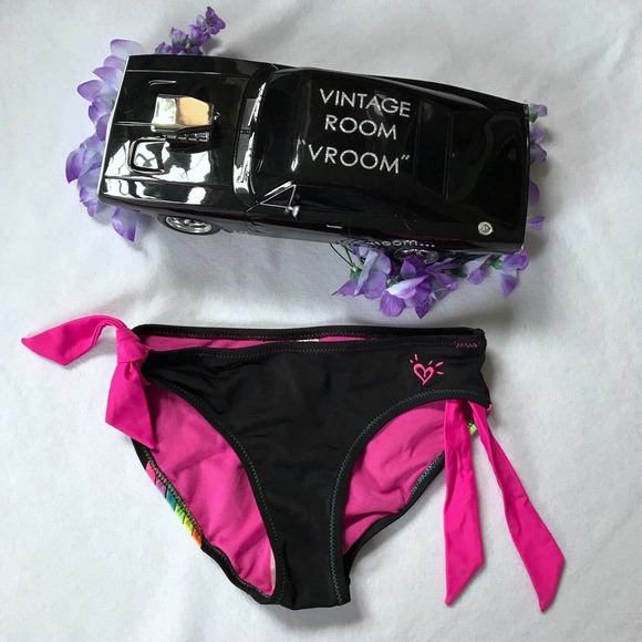 ✅2/$20✅ Justice NWOT Swim Wear Bottom Girls Various - Picture 4 of 9